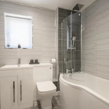 Apartment 1 Bed In Oc-w815 Whitby