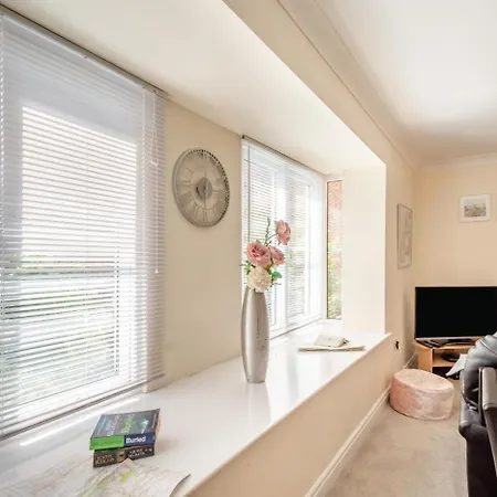 1 Bed In Oc-w815