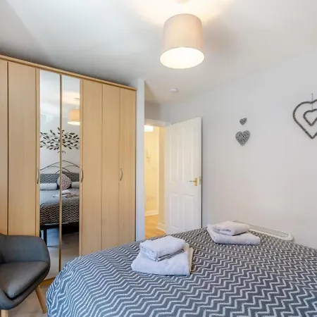 Apartment 1 Bed In Oc-w815 Whitby